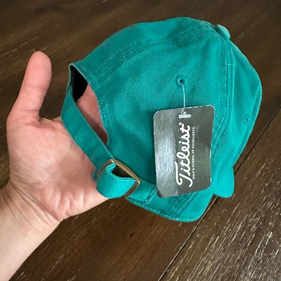 NWT Titliest mantouk hat - Picture 6 of 8